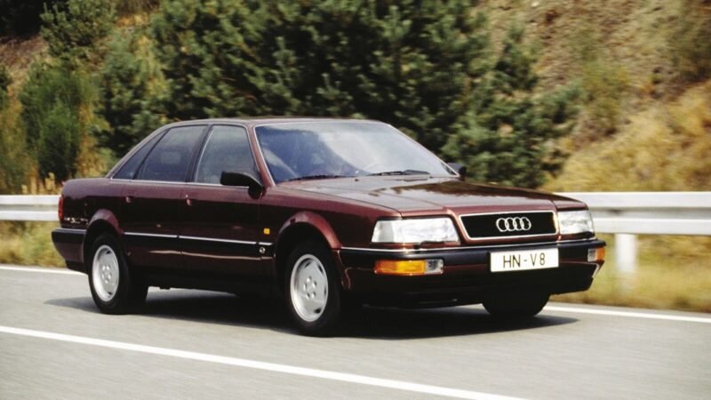 Audi V8