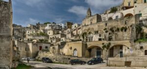 Cavernas habitáveis Cavernas habitáveis, cavernas na Itália, Itália, hotel na rocha, rocha, rochas
