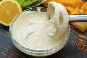 molho para salada Caesar molho, molho para salada Caesar, liquidificador, molho no liquidificador